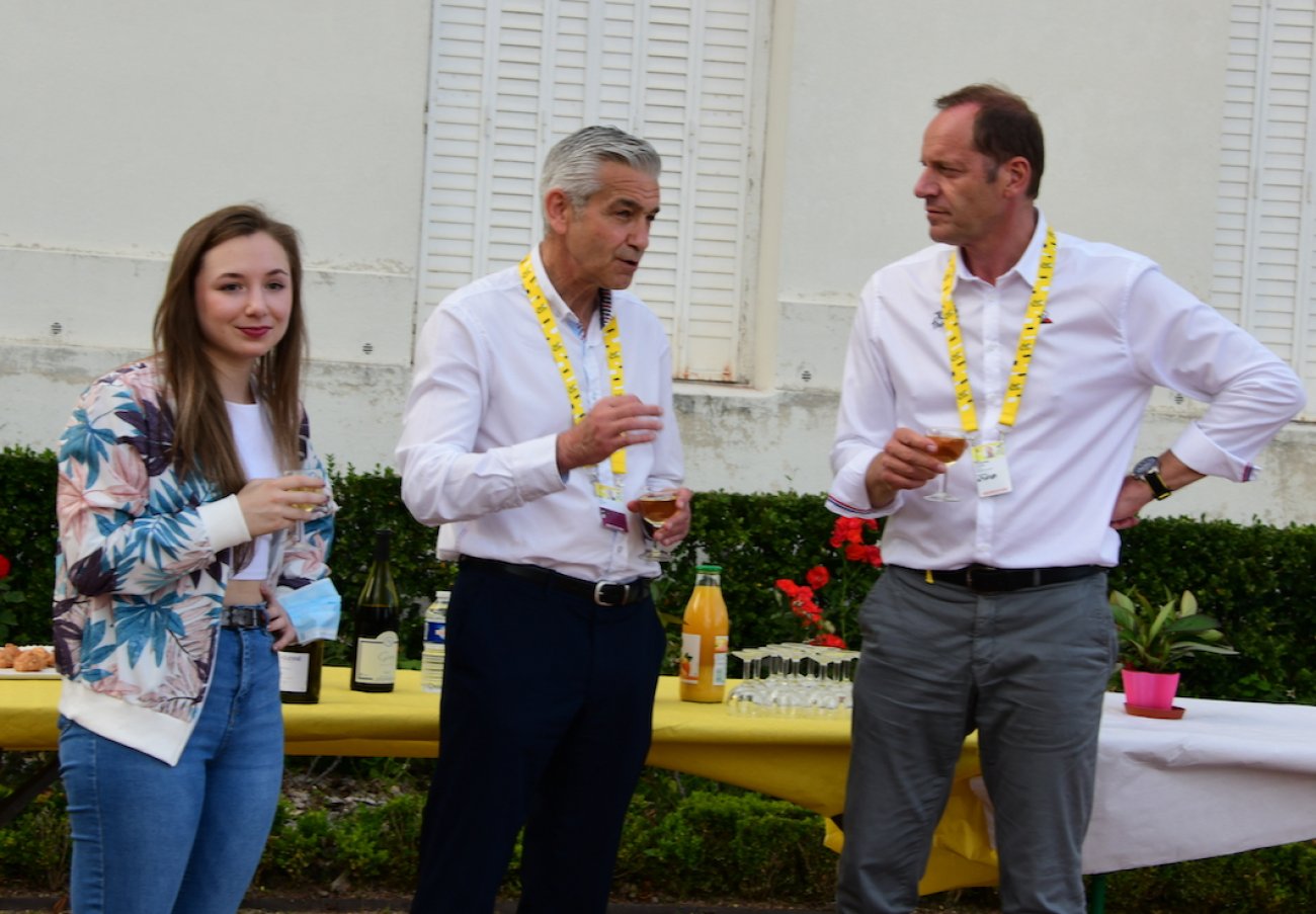 LE CREUSOT Christian Prudhomme a salué une étape du Tour historique