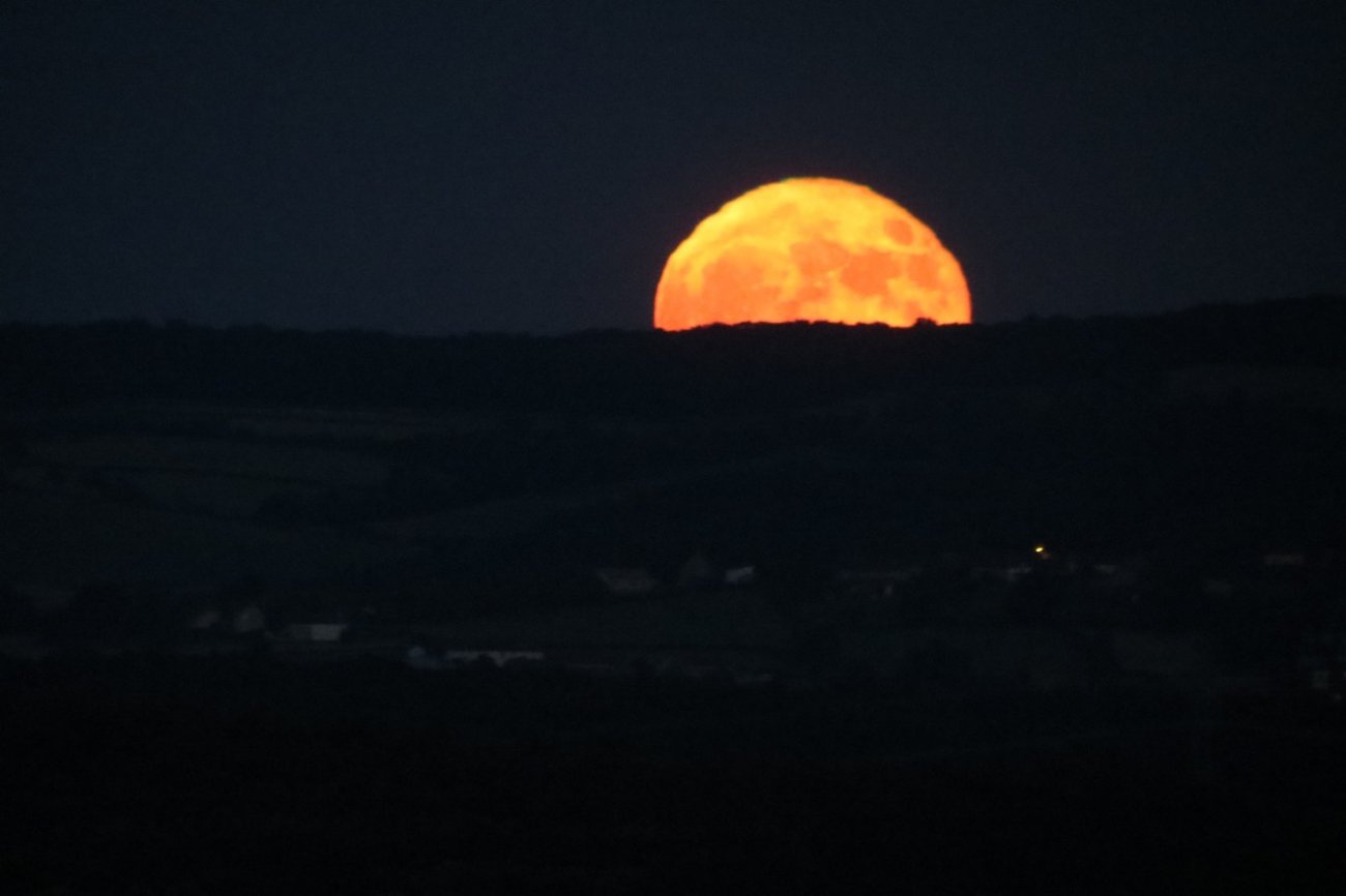 Région du Creusot : Quand la lune se lève... - Creusot Infos