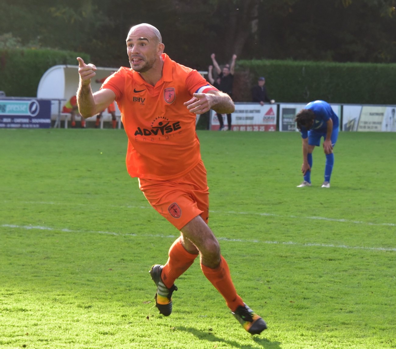 FOOTBALL (Régionale 2) Battue par Magny, a J.O.Creusot n’y arrive pas