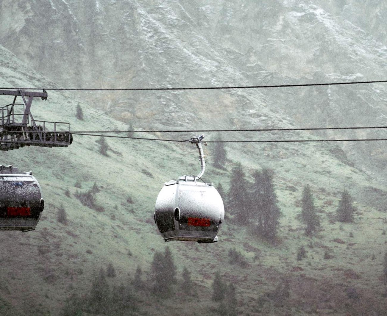 Jours Apr S La Canicule La Neige A Fait Son Retour Chamonix Tignes Val Thorens Val D