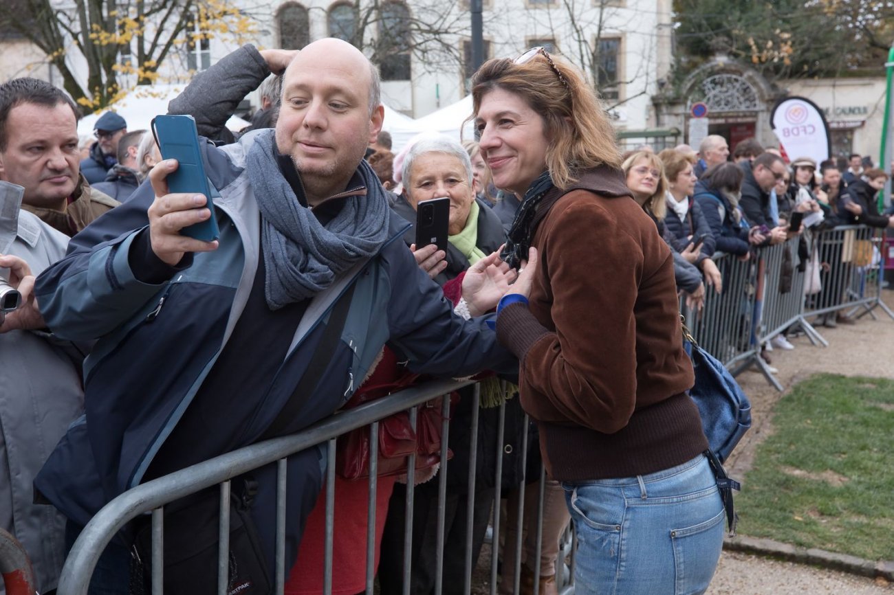 BOURGOGNE : La Vente Des Vins Des Hospices De Beaune Totalise 23,28 ...