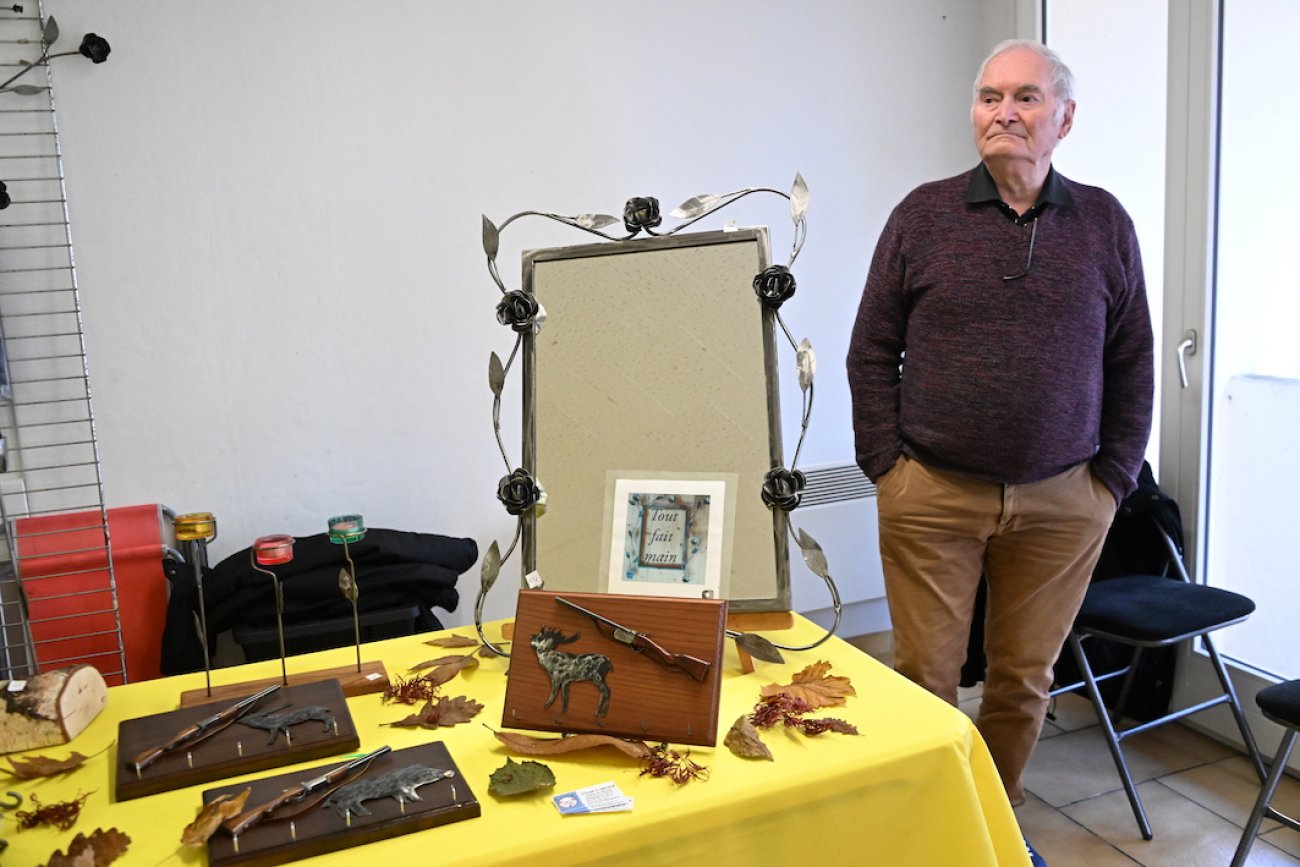 SAINTLEGER SOUS BEUVRAY Pleins feux sur le Marché de la Sainte