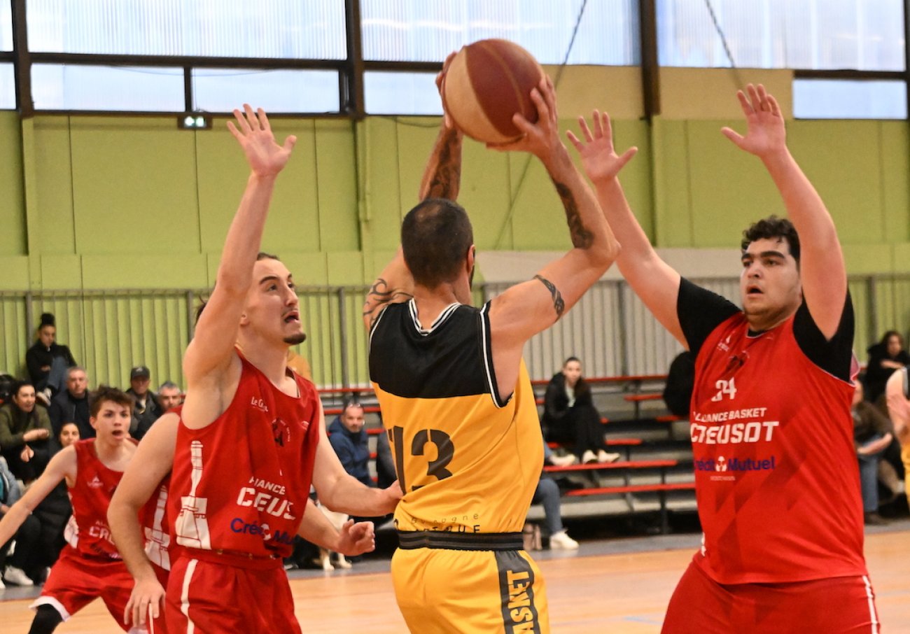 BASKET (1/8e De La Coupe Truchot) : L’A.B.Creusot Dompte Ouroux Sur ...