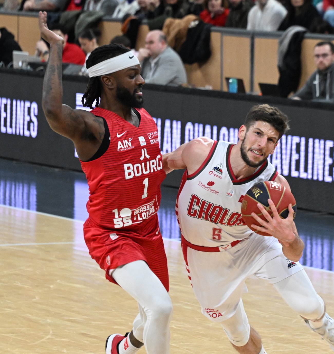 BASKET (Betclic Elite) : La J.L. Bourg En Bresse Trop Forte Pour L’Elan ...