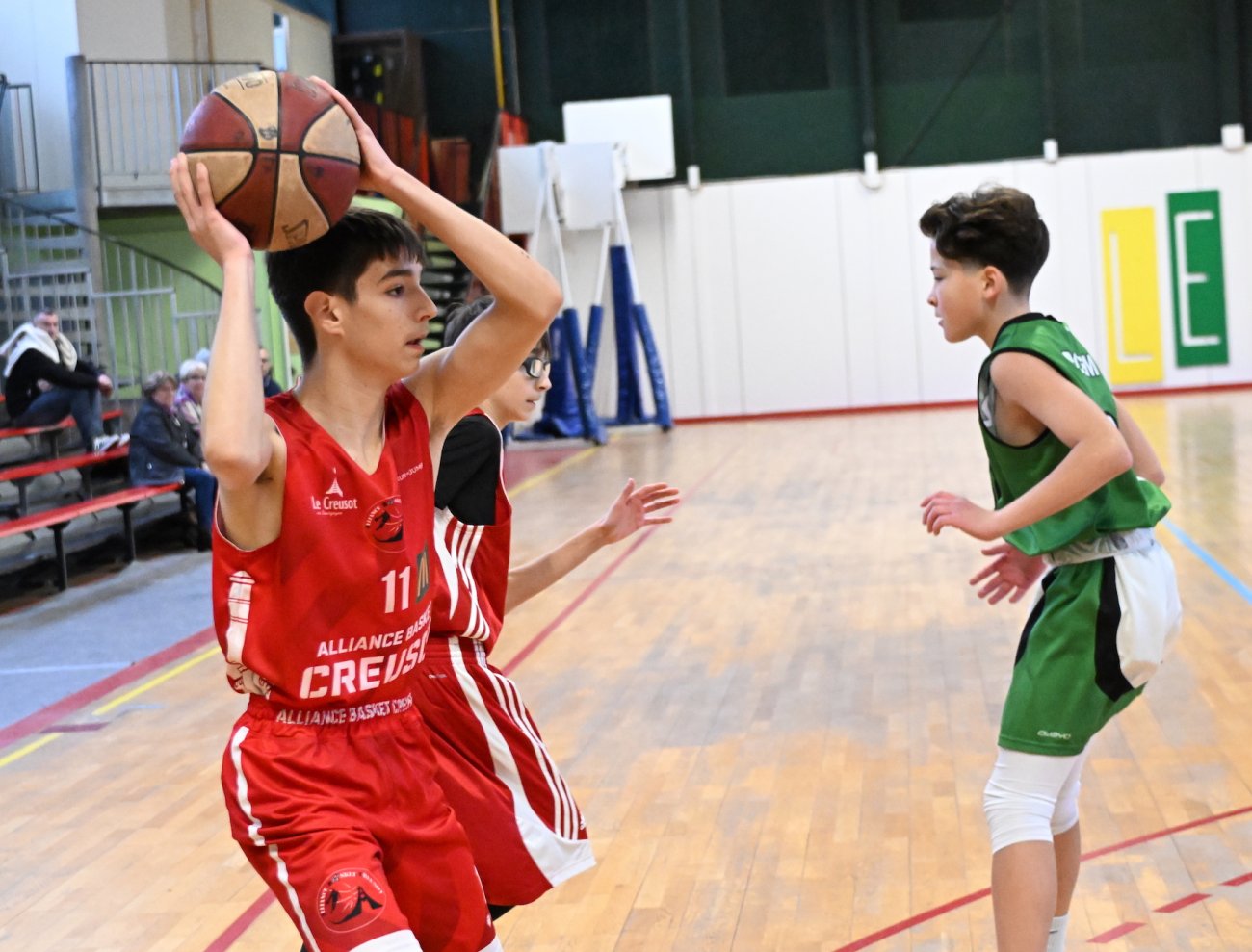 Basket Carton Plein Pour L A B Creusot Avec Victoires Creusot Infos