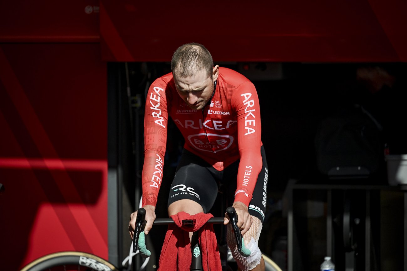 Cyclisme Paris Nice Me Tape Luae Team Emirates Offre Le