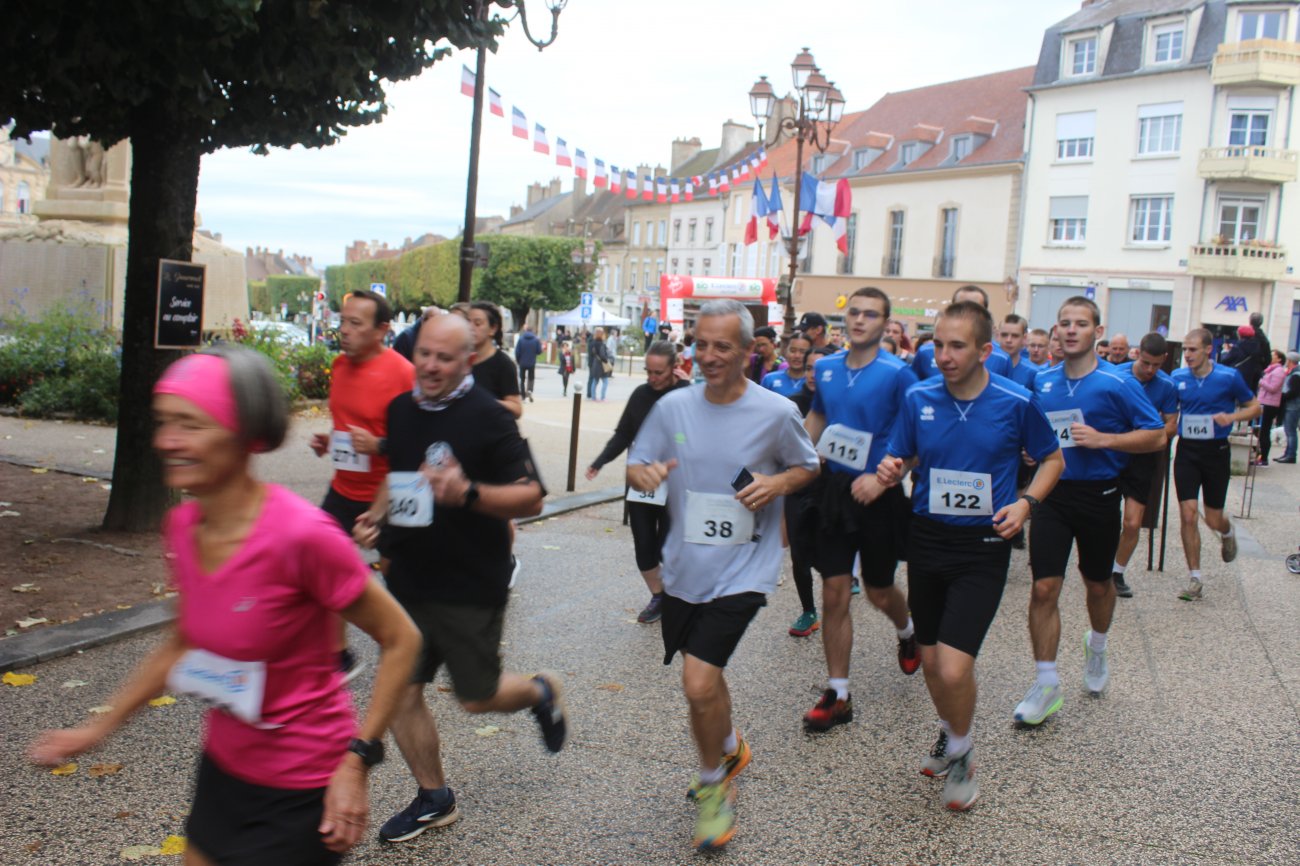 AUTUN Corentin Leroy remporte la montée de la Croix Autun Infos