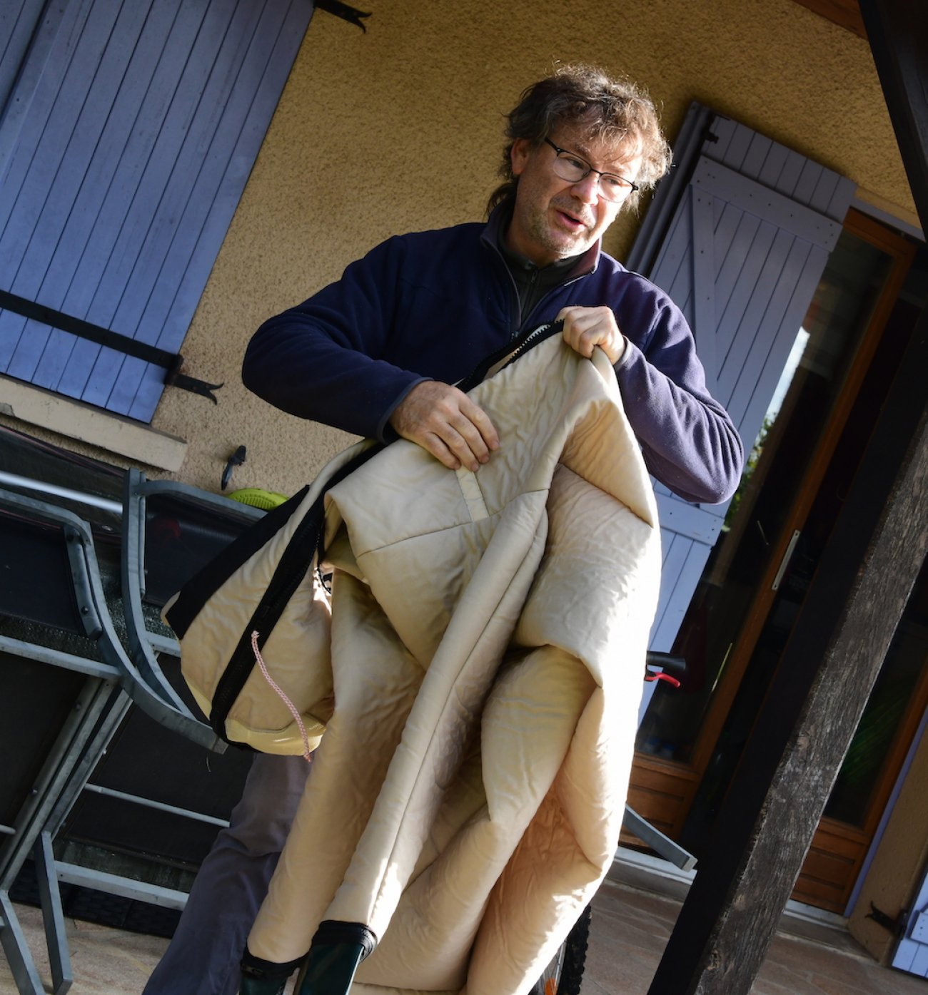Pascal Chasseur LE CREUSOT : Pascal Léger est aussi un chasseur de frelons asiatiques ...