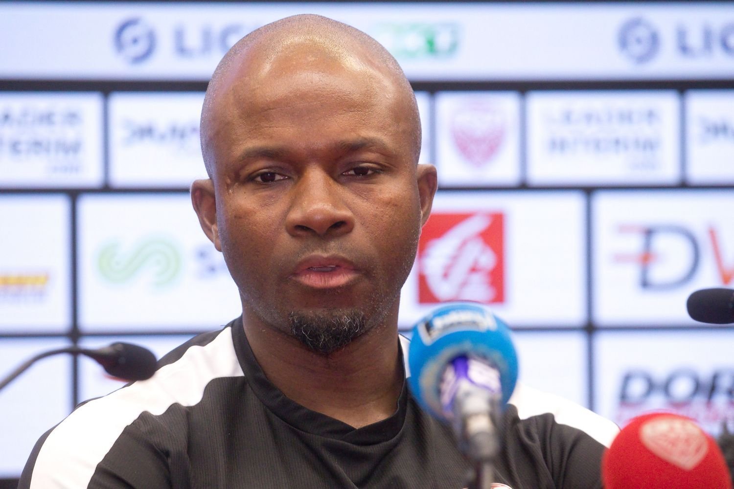 football-il-faut-tre-plus-agressif-devant-le-but-revendique-omar