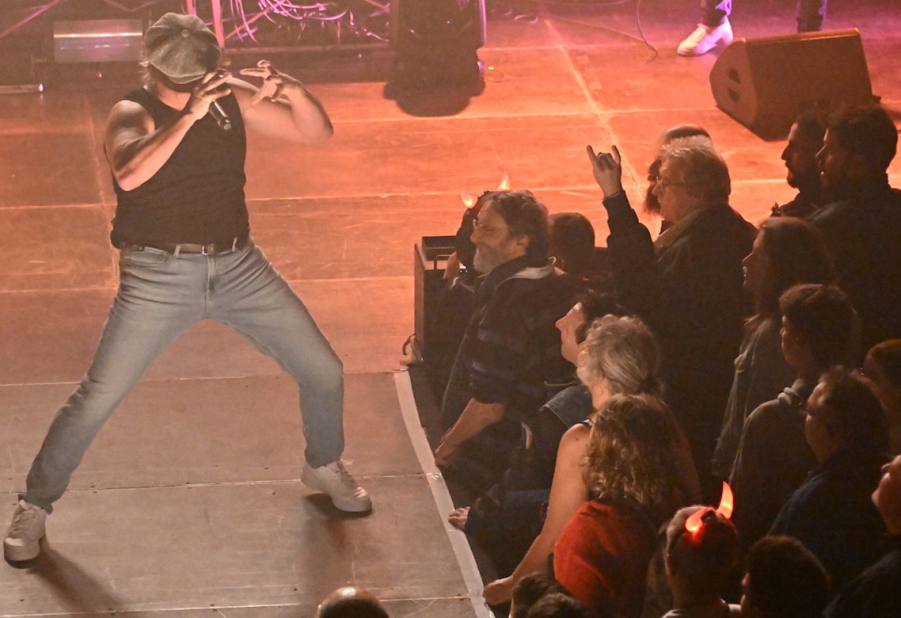 TORCY : «TNT AC/DC Tribute Band» en concert, c’est de la dynamite ...