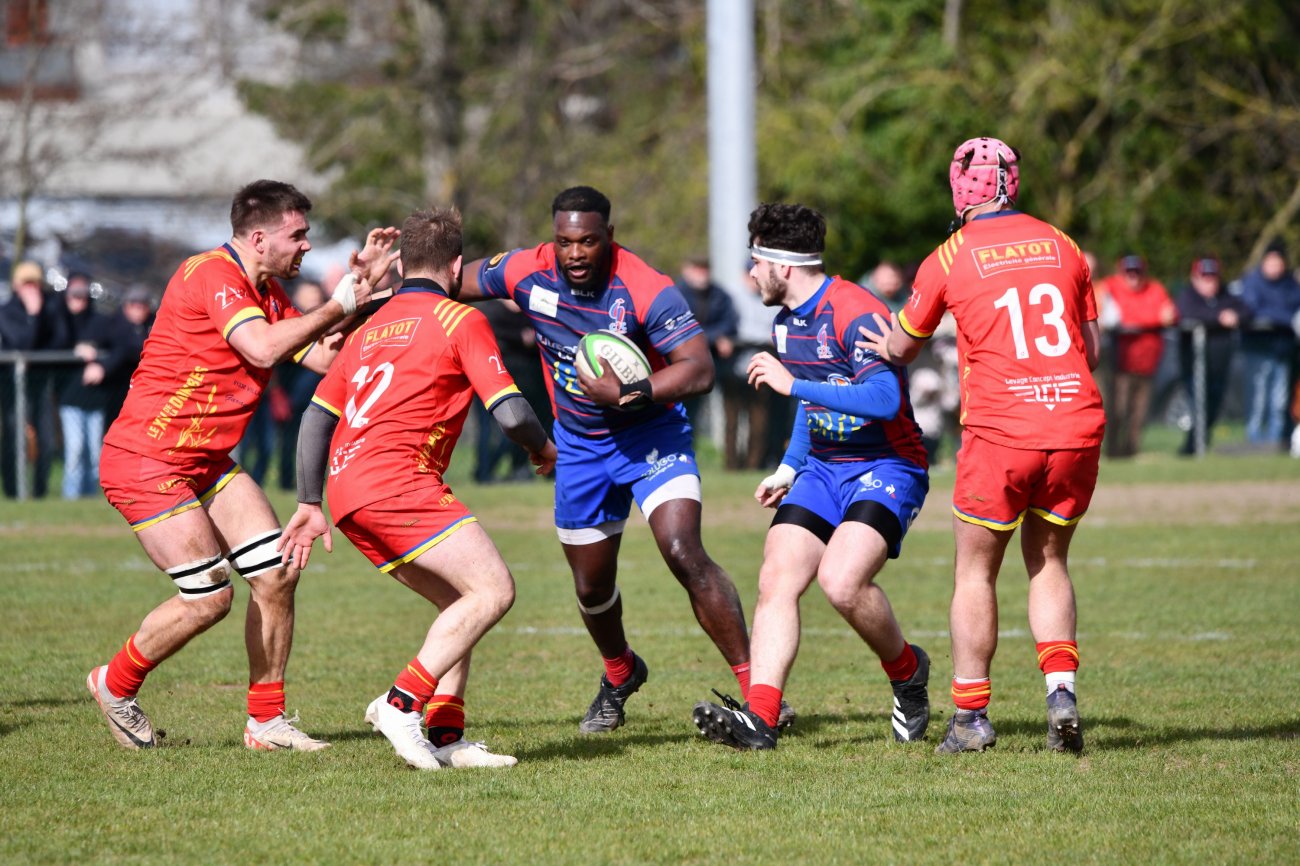 RUGBY (Fédérale 2) : Une victoire probante du Creusot à Villars les ...