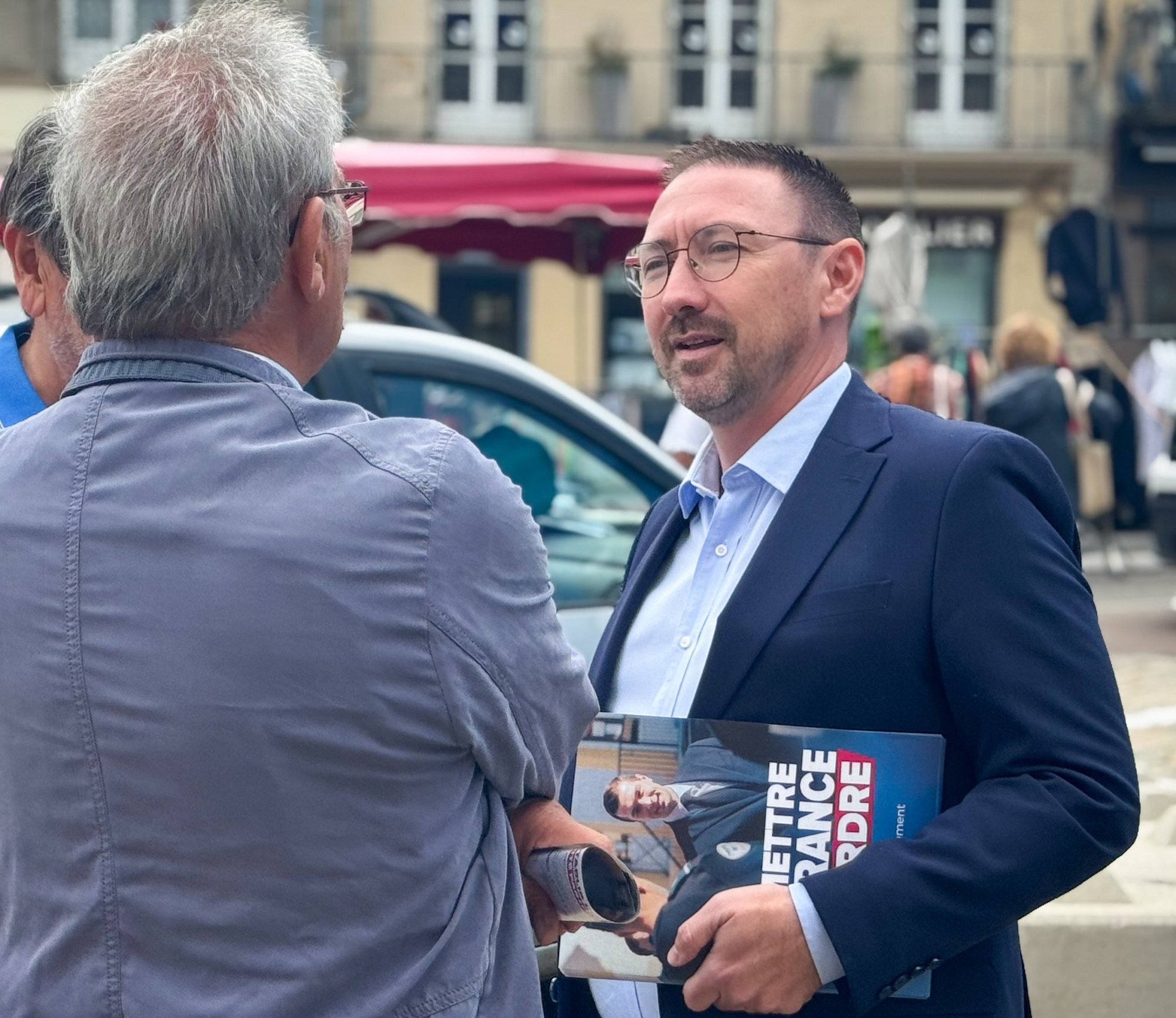 OPINION : «Quand les politiques du déclin restent entre eux», tacle le ...